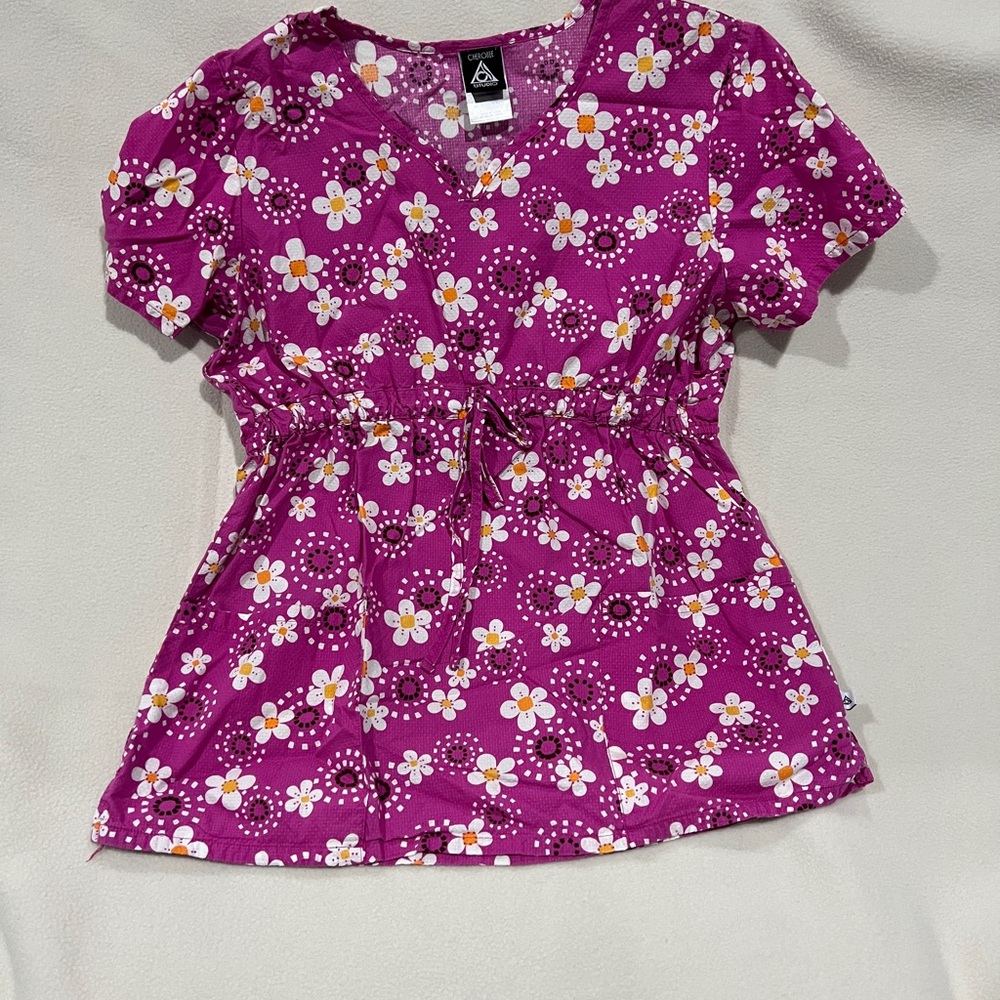 Cherokee Floral V-Neck Scrub Top